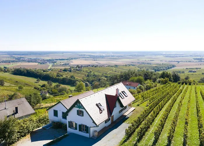 Kellerstoeckl Weinblick I Und II